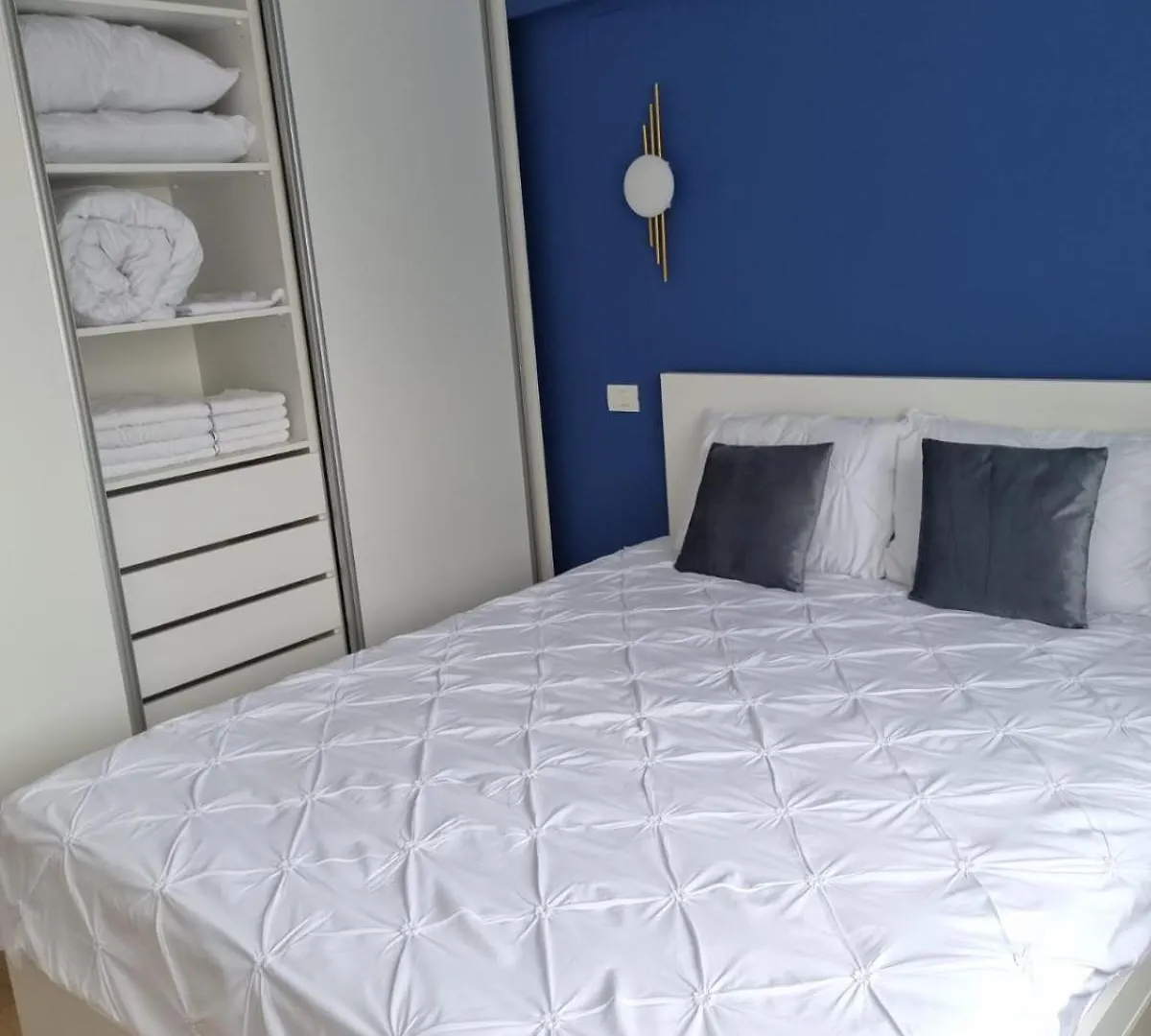Luxury Downtown Calea Victoriei Apartment Bucharest 0*,