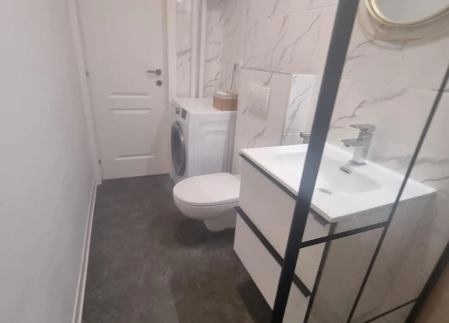 Luxury Downtown Calea Victoriei Apartment Bucharest