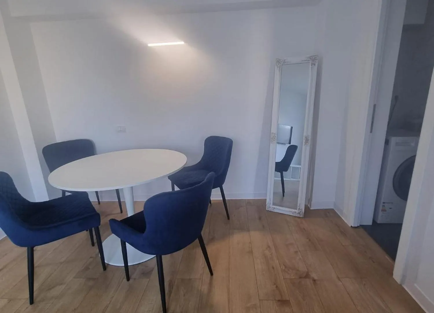 Luxury Downtown Calea Victoriei Apartment Bucharest Romania