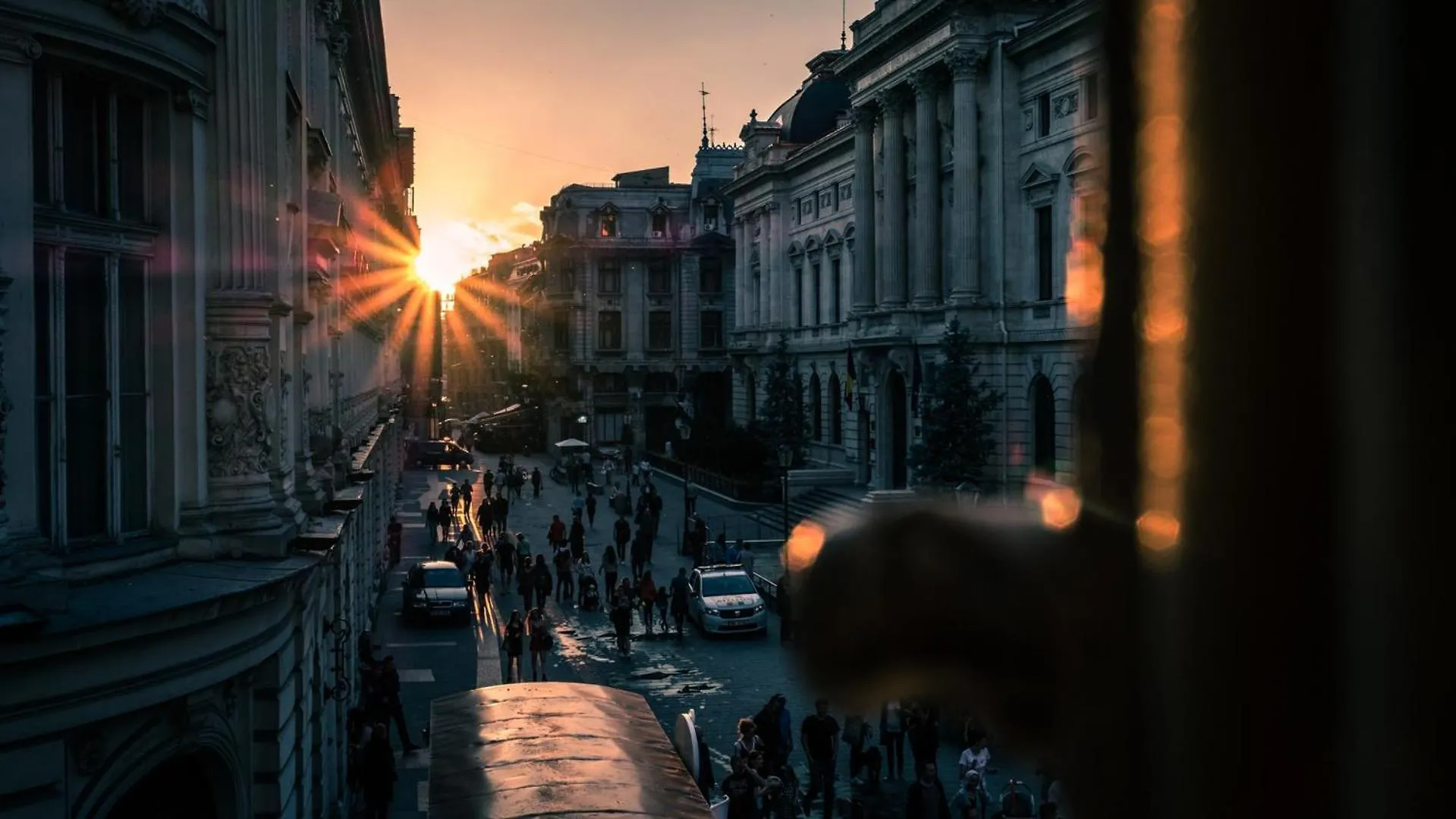 Luxury Downtown Calea Victoriei Apartment Bucharest